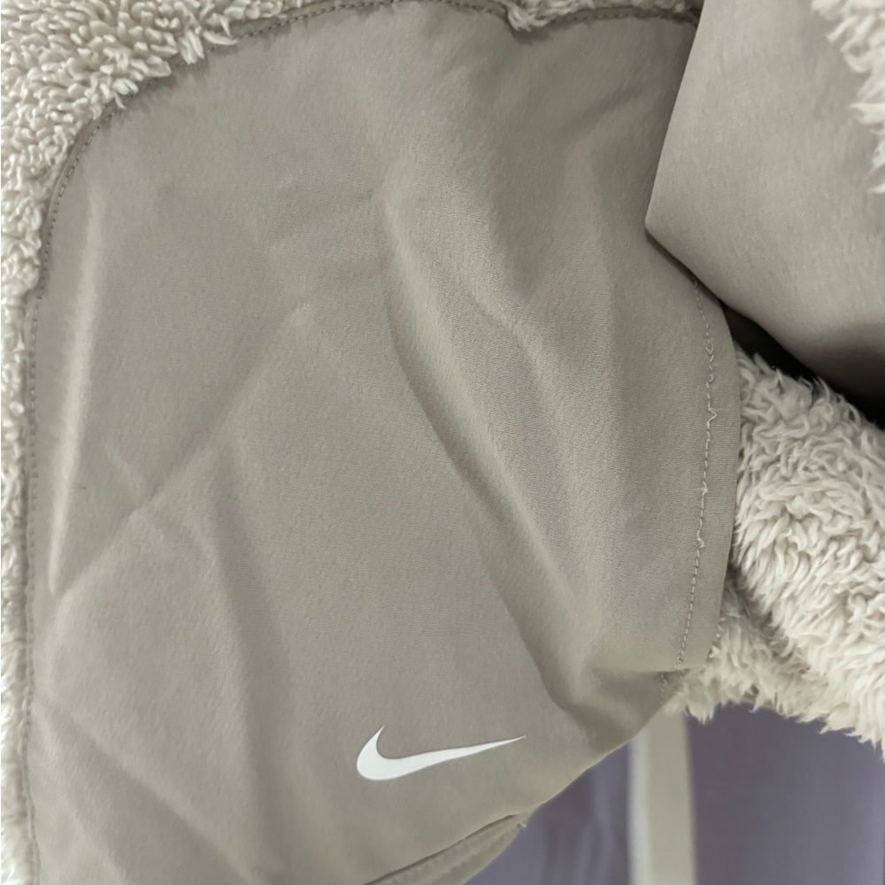 Nike Pullover - image 5